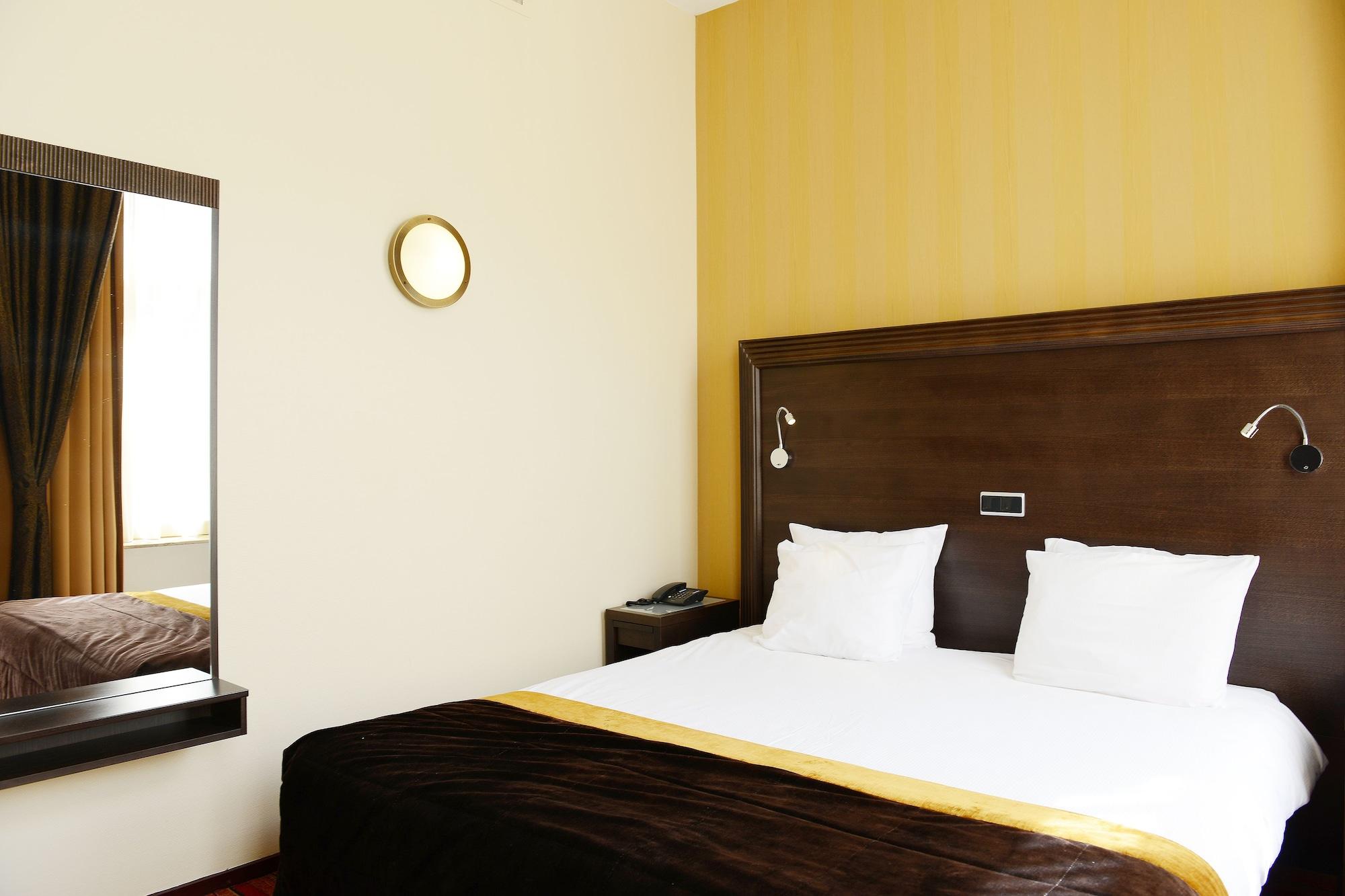 อัมรัท แกรนด์ โฮเต็ล เดอ เอมเพอเรอร์ Hotel มาสทริชท์ ภายนอก รูปภาพ