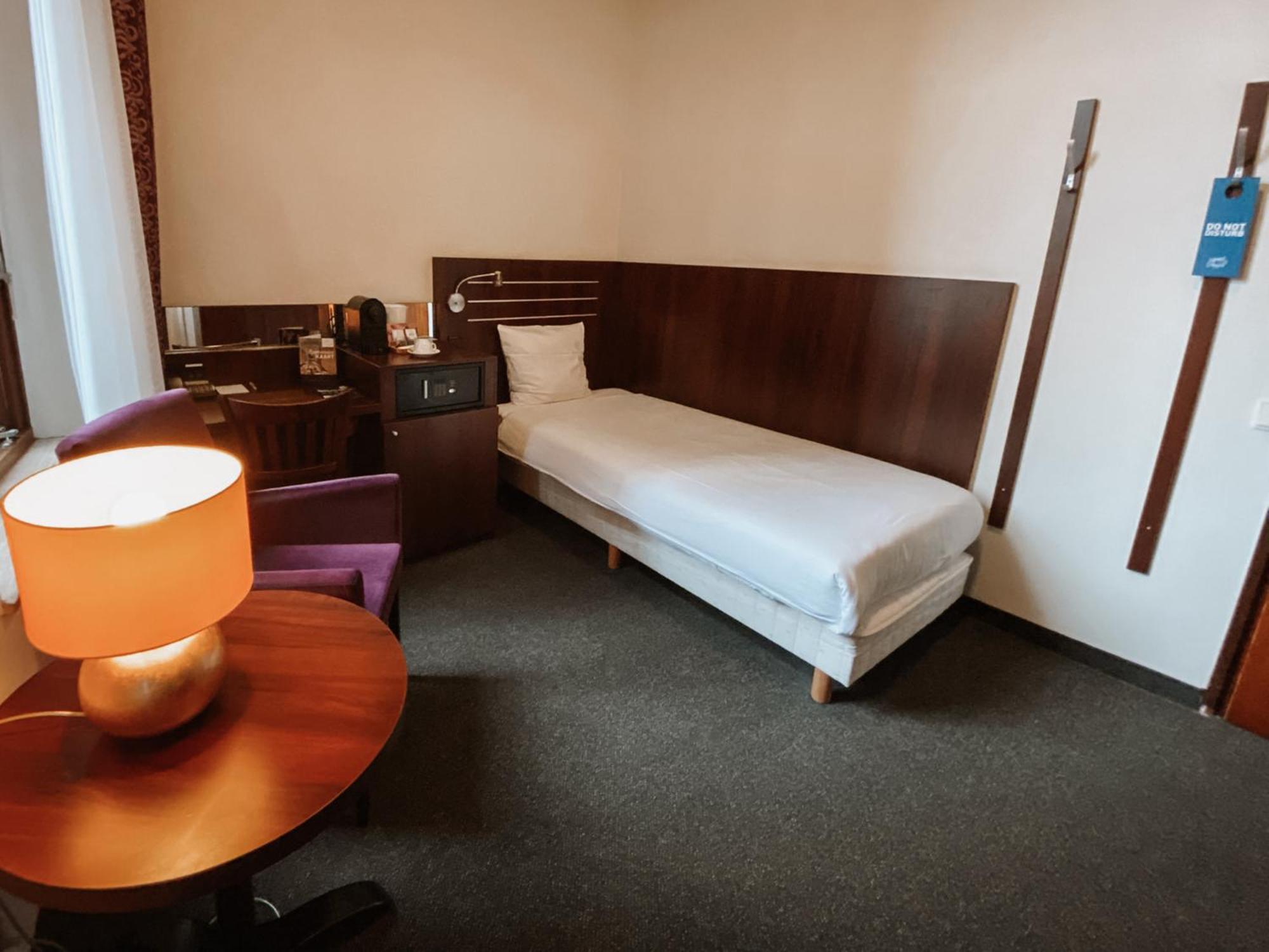 อัมรัท แกรนด์ โฮเต็ล เดอ เอมเพอเรอร์ Hotel มาสทริชท์ ภายนอก รูปภาพ