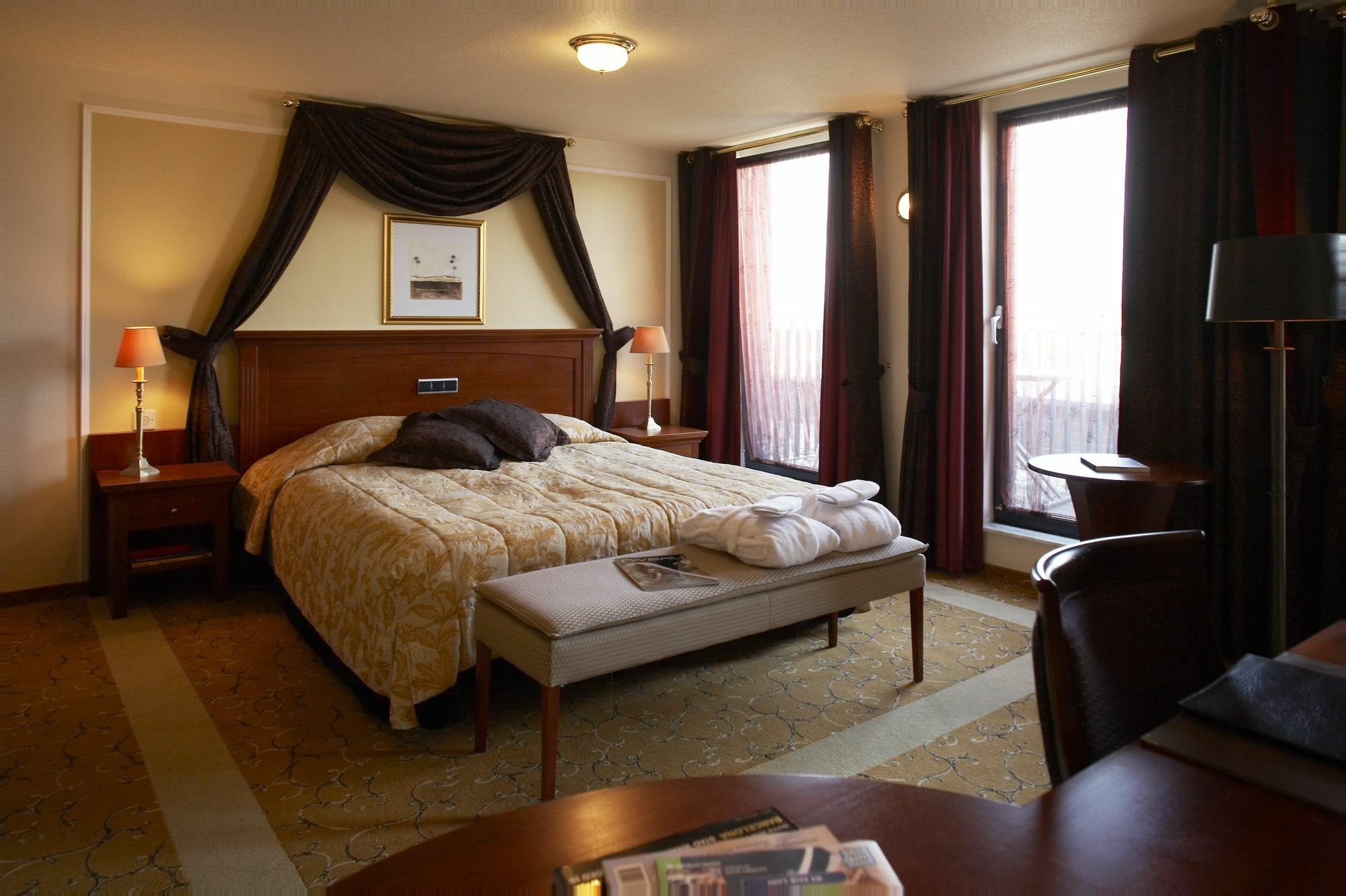 อัมรัท แกรนด์ โฮเต็ล เดอ เอมเพอเรอร์ Hotel มาสทริชท์ ภายนอก รูปภาพ
